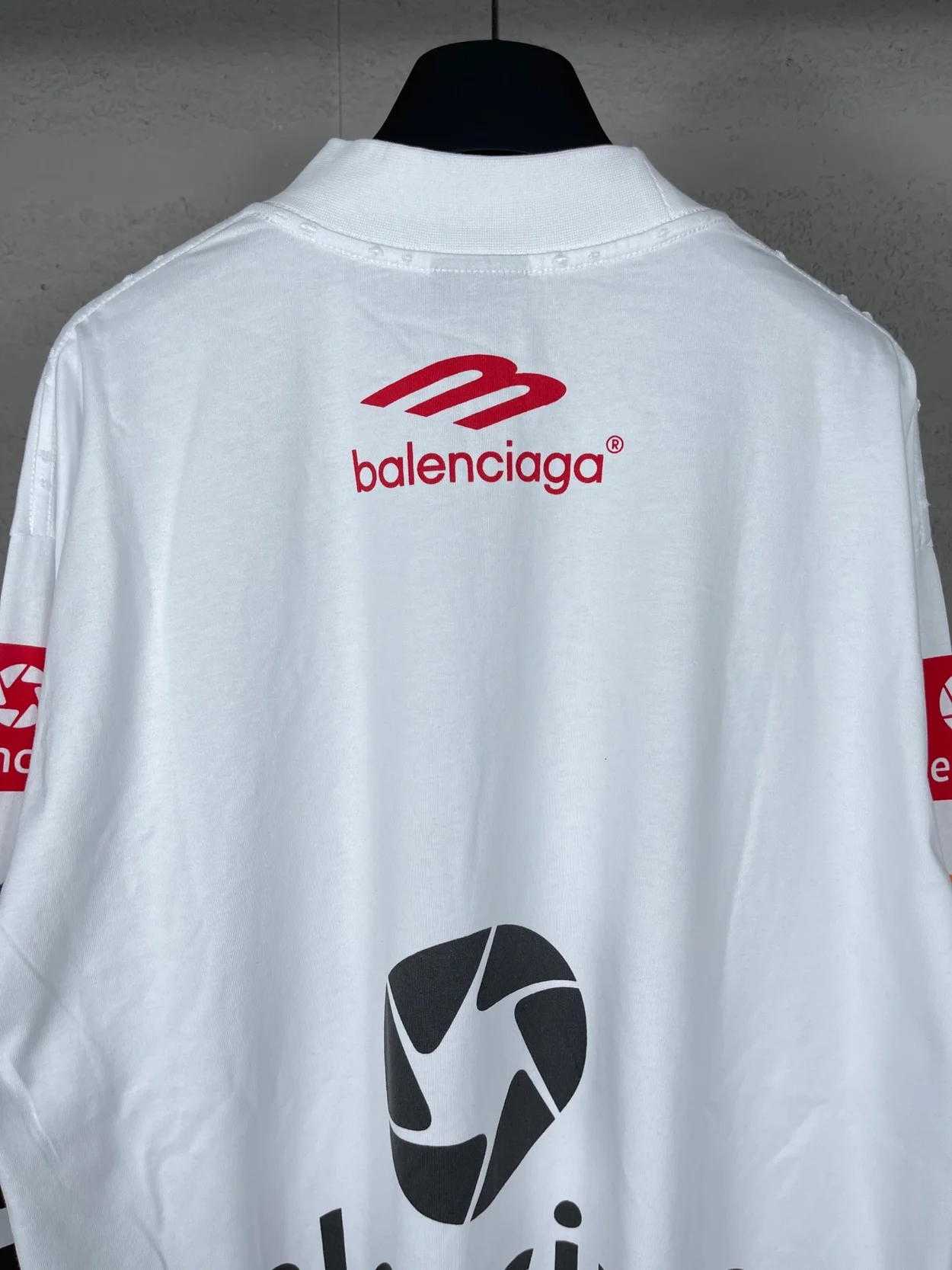 발렌시아가 리그 로고 프린트 스웨트셔츠 화이트