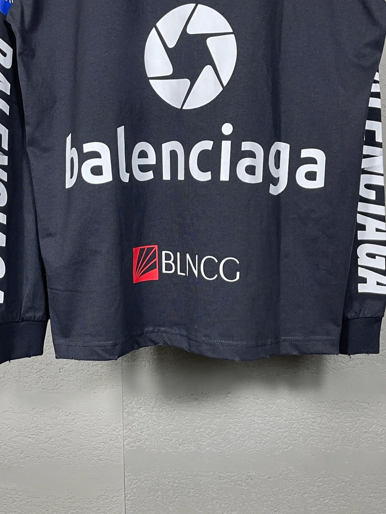 발렌시아가 리그 로고 프린트 스웨트셔츠 블랙