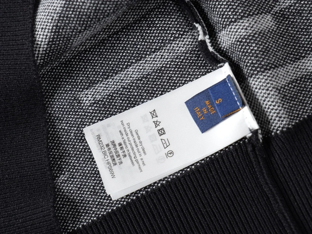 루이비통 울 풀오버 1AFAMW