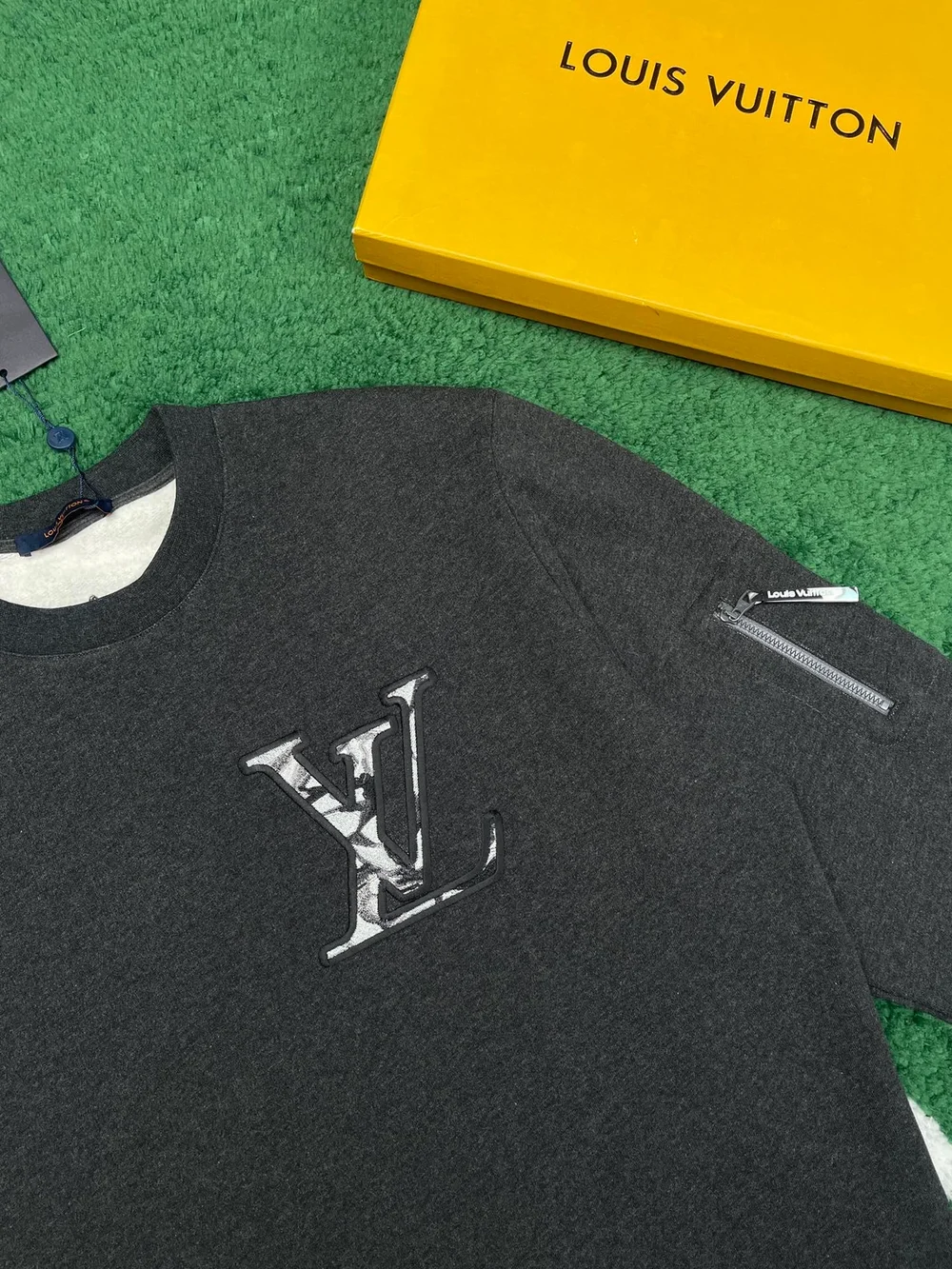 루이비통 코튼 크루넥 스웨트셔츠