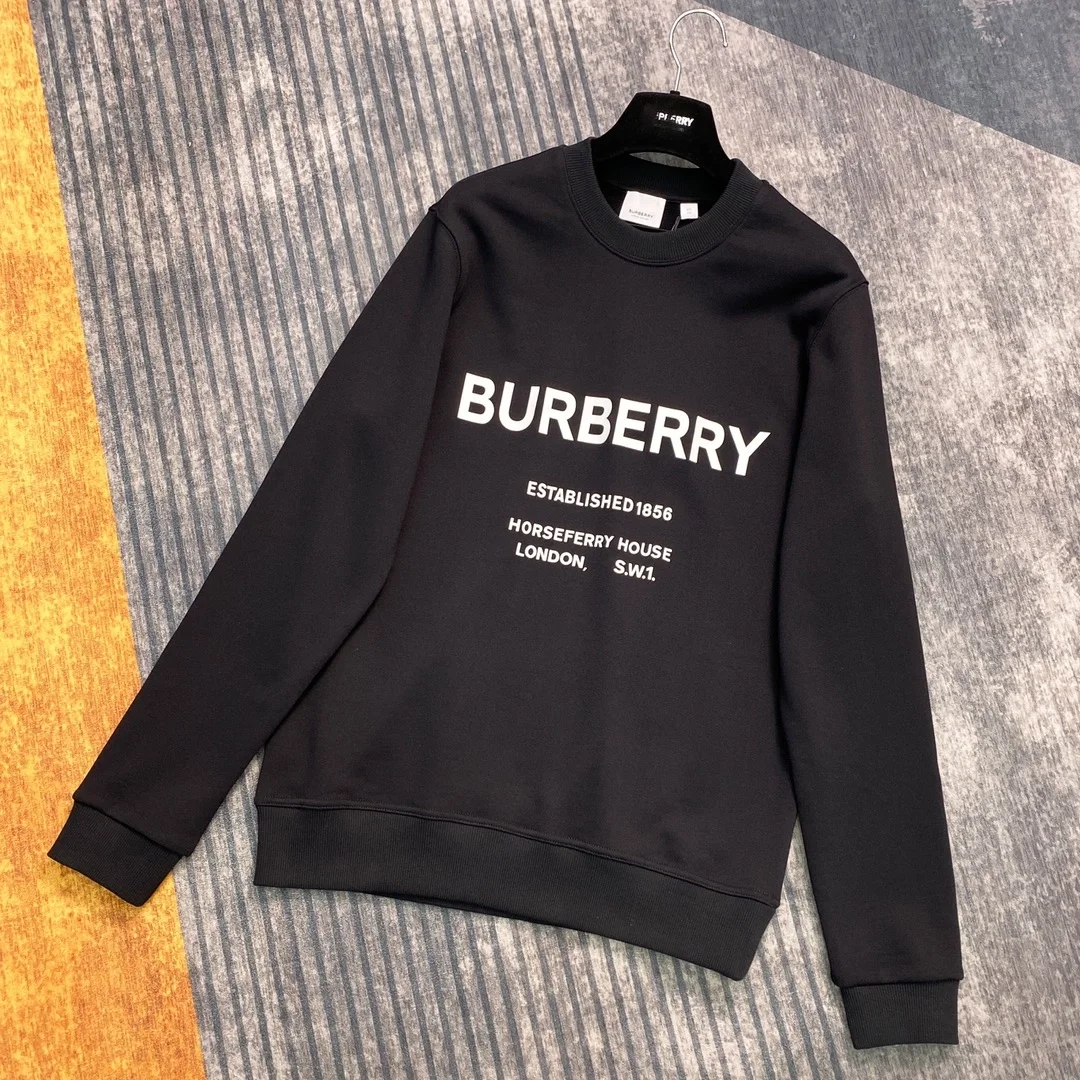 버버리 호스페리 맨투맨 블랙