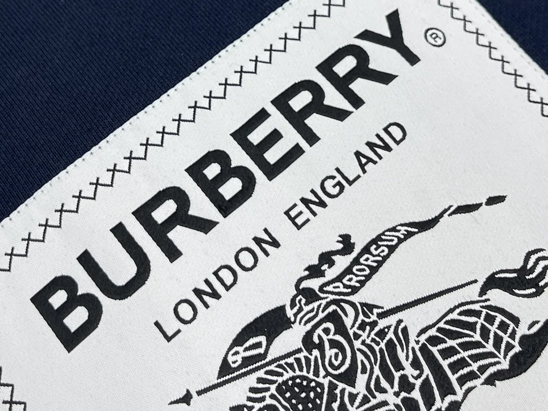 버버리 프로섬 라벨 맨투맨