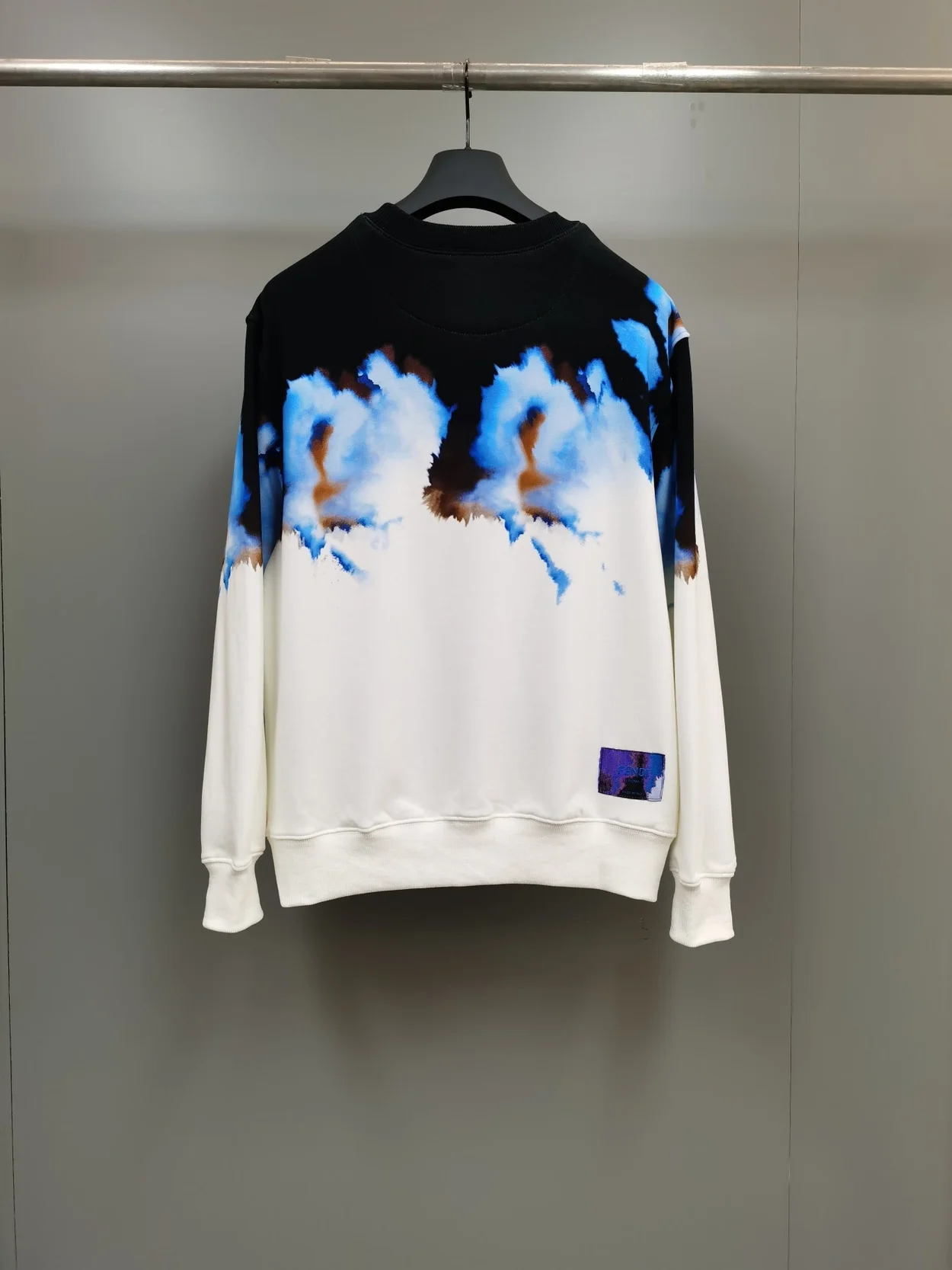 펜디 카티에 오마주 스웻 맨투맨