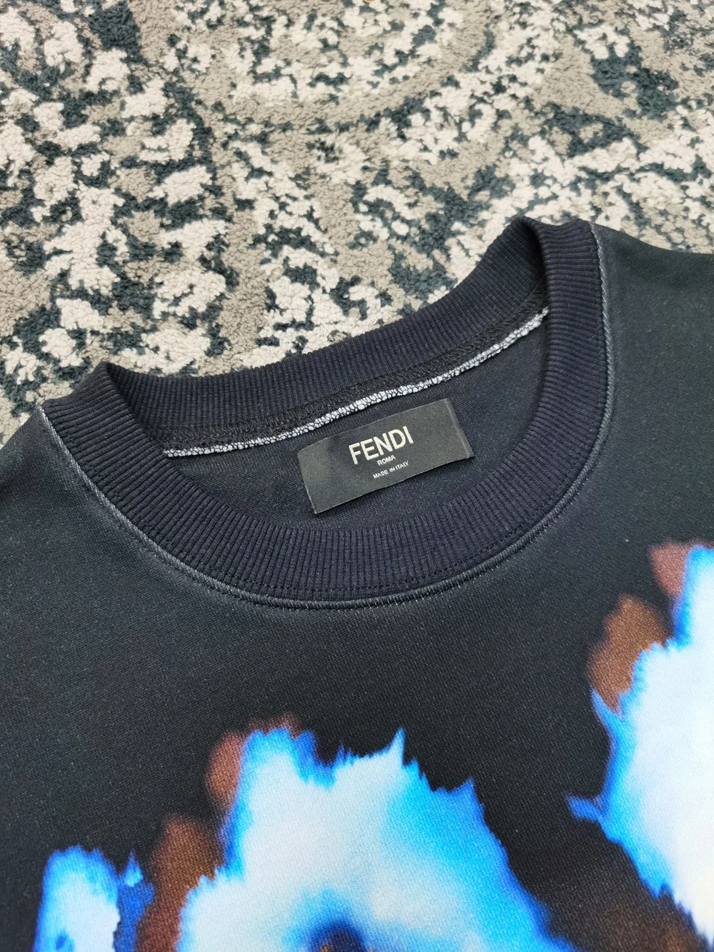 펜디 카티에 오마주 스웻 맨투맨