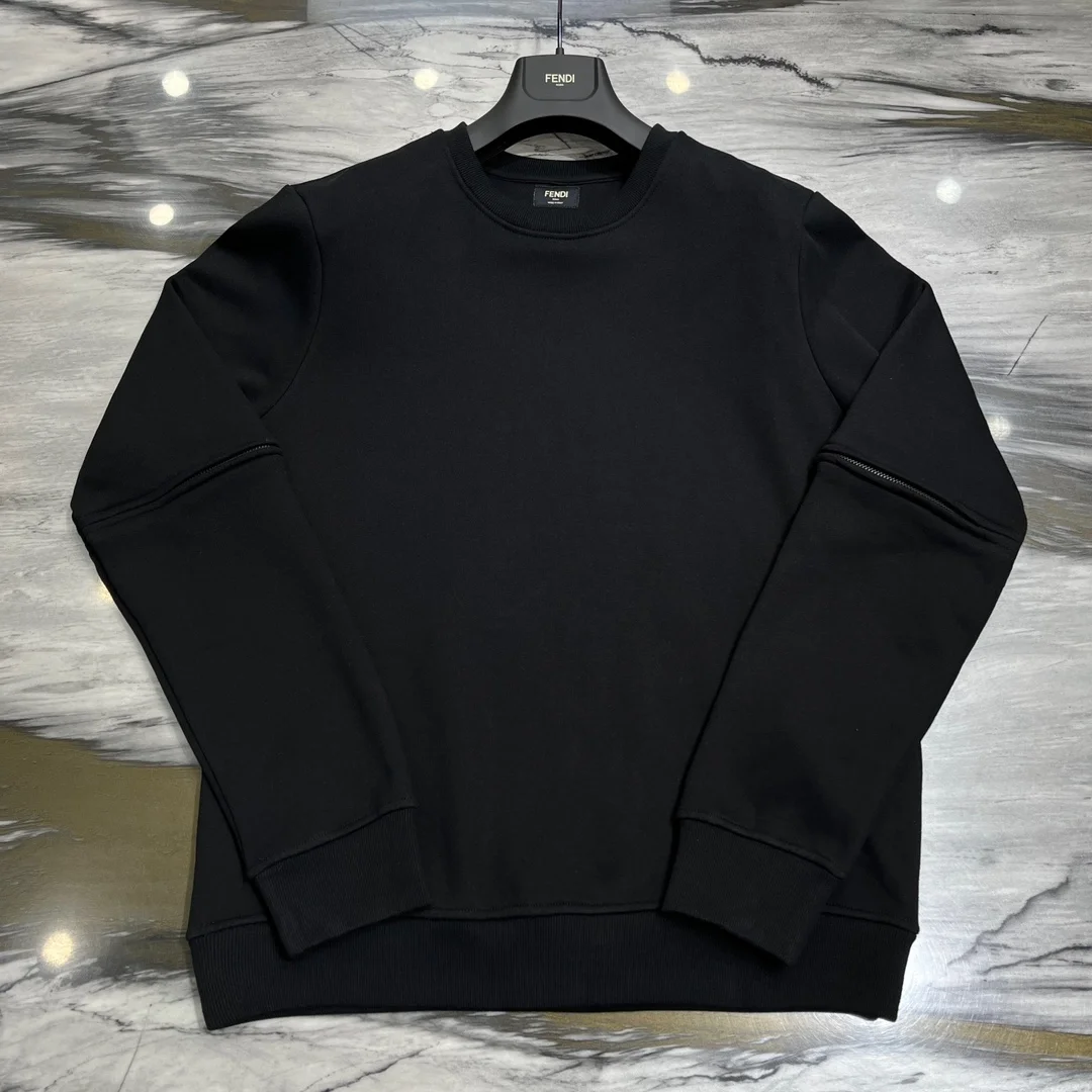 펜디 암지퍼 맨투맨