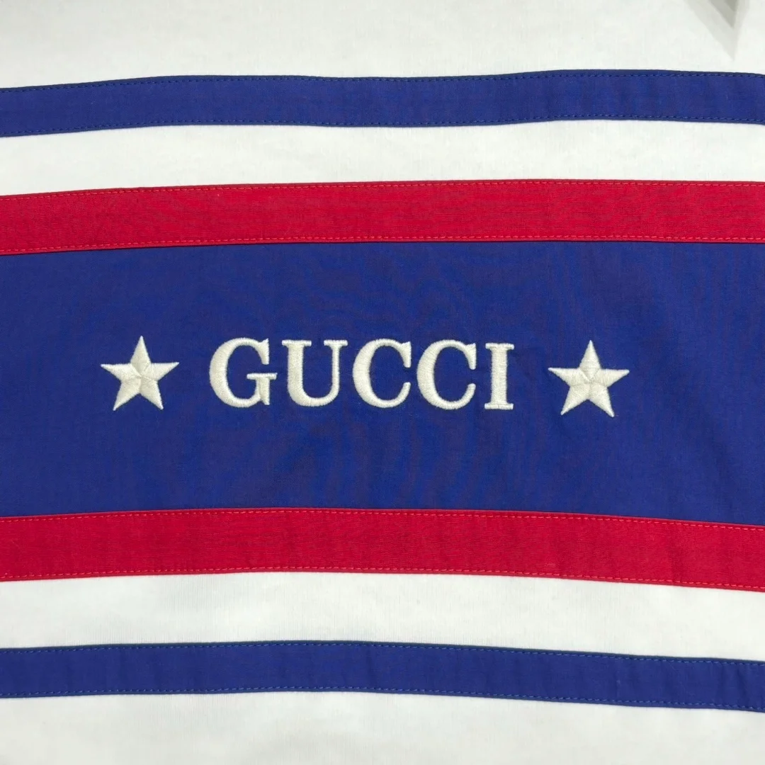 구찌 자수 디테일 코튼 저지 맨투맨