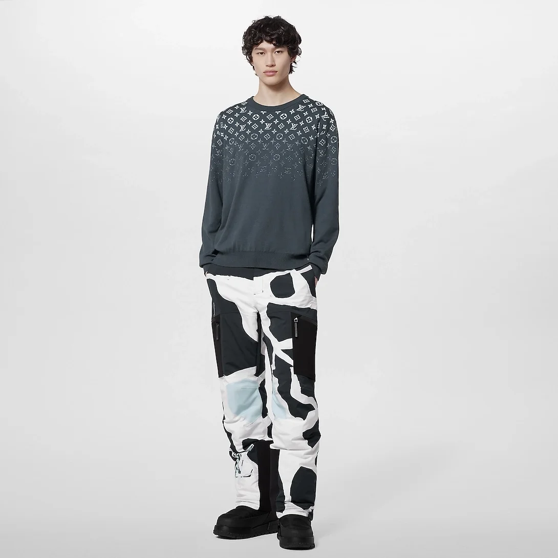 루이비통 그라데이션 코튼 크루넥 다크 블루