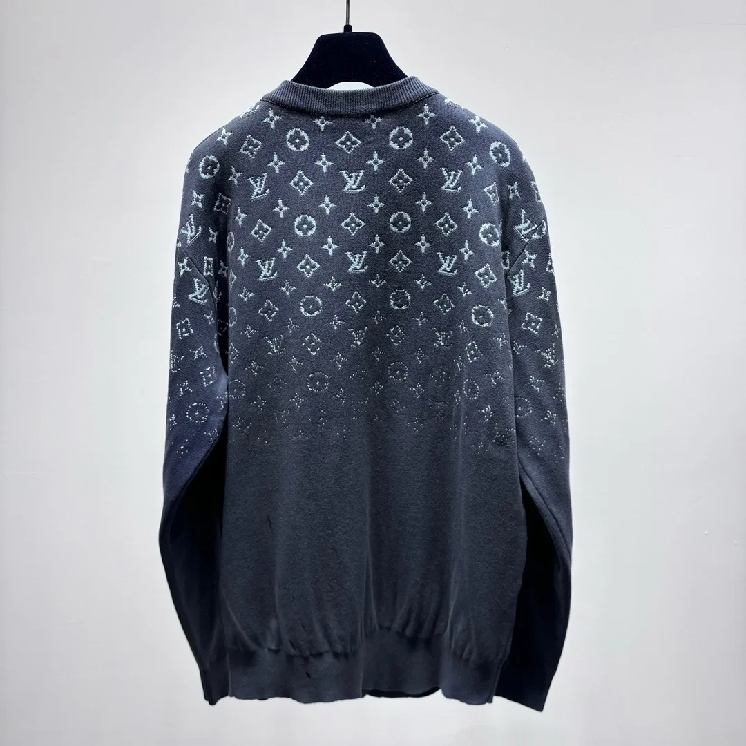 루이비통 그라데이션 코튼 크루넥 다크 블루