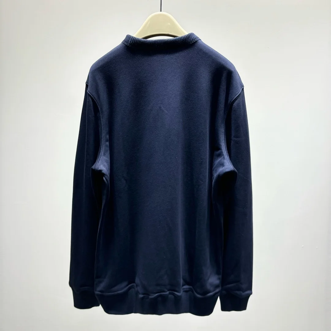 버버리 리이슈 스웻 맨투맨