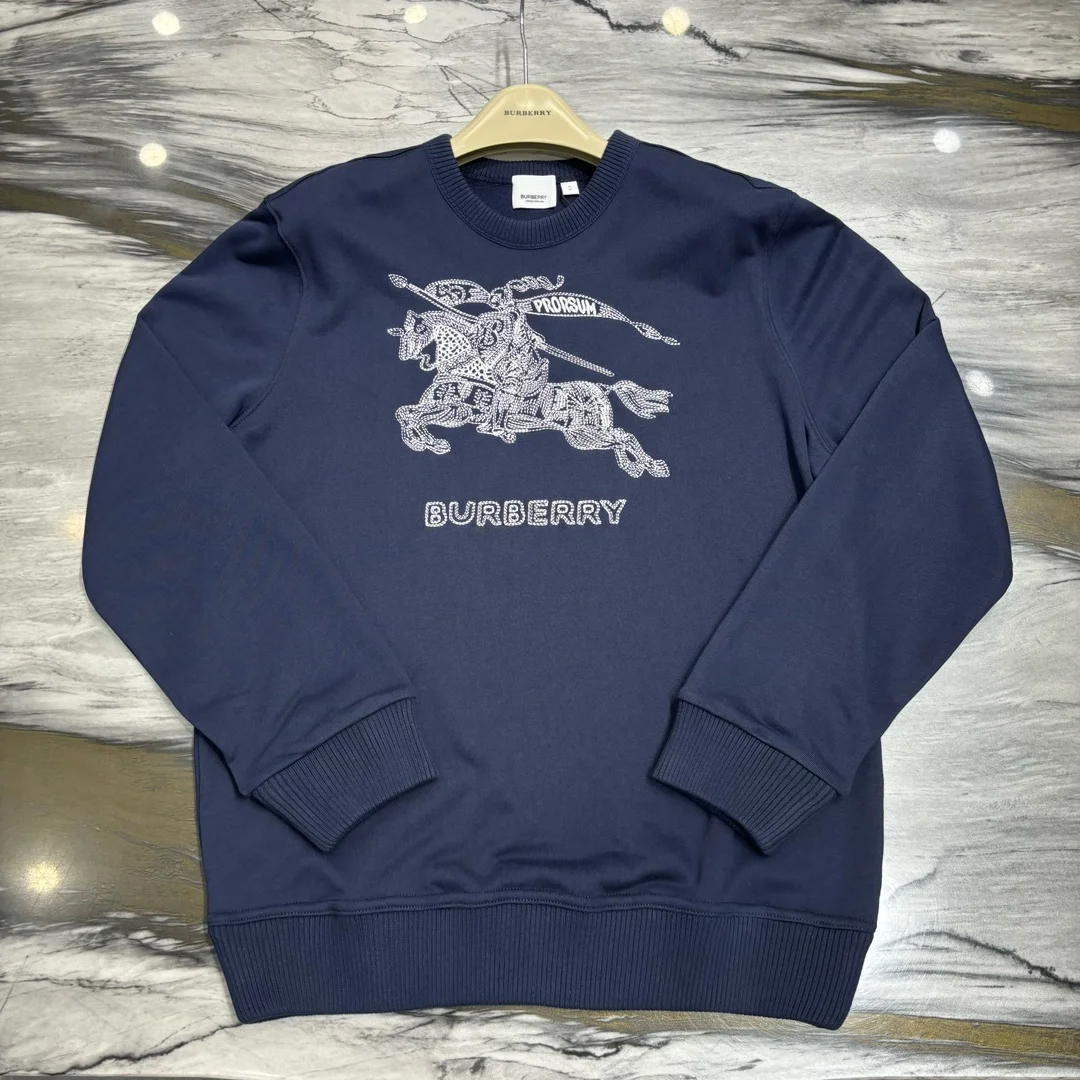 버버리 리이슈 스웻 맨투맨