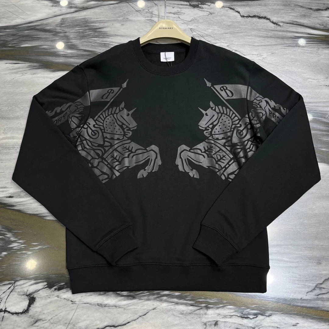 버버리 EKD 호스피리 맨투맨