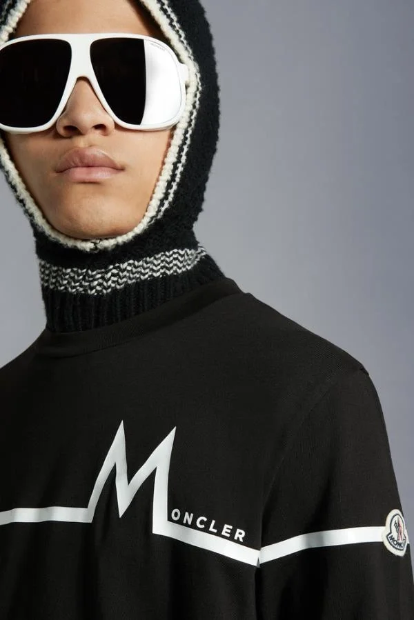 몽클레어 모티프 롱 슬리브