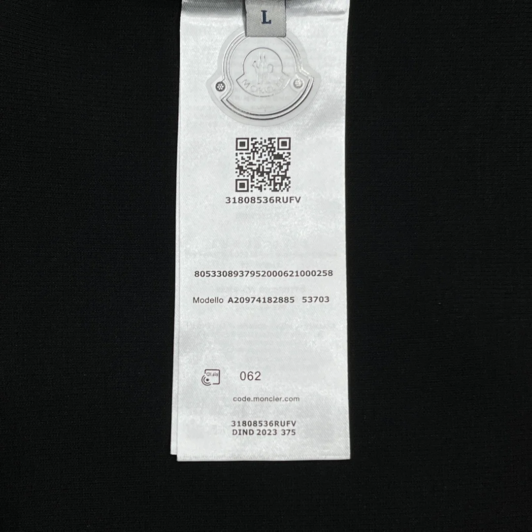 몽클레어 모티프 롱 슬리브