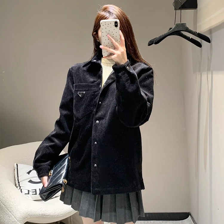 프라다 코듀로이 티셔츠 블랙