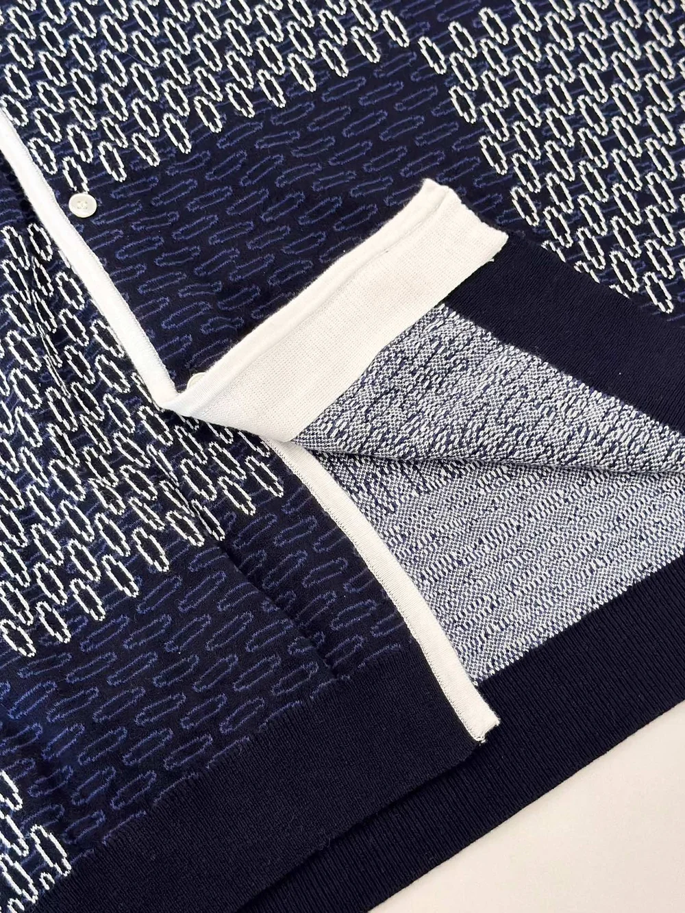 루이비통 다미에 자카드 쇼트 슬리브드 코튼 저지 쇼츠 1AFXS1