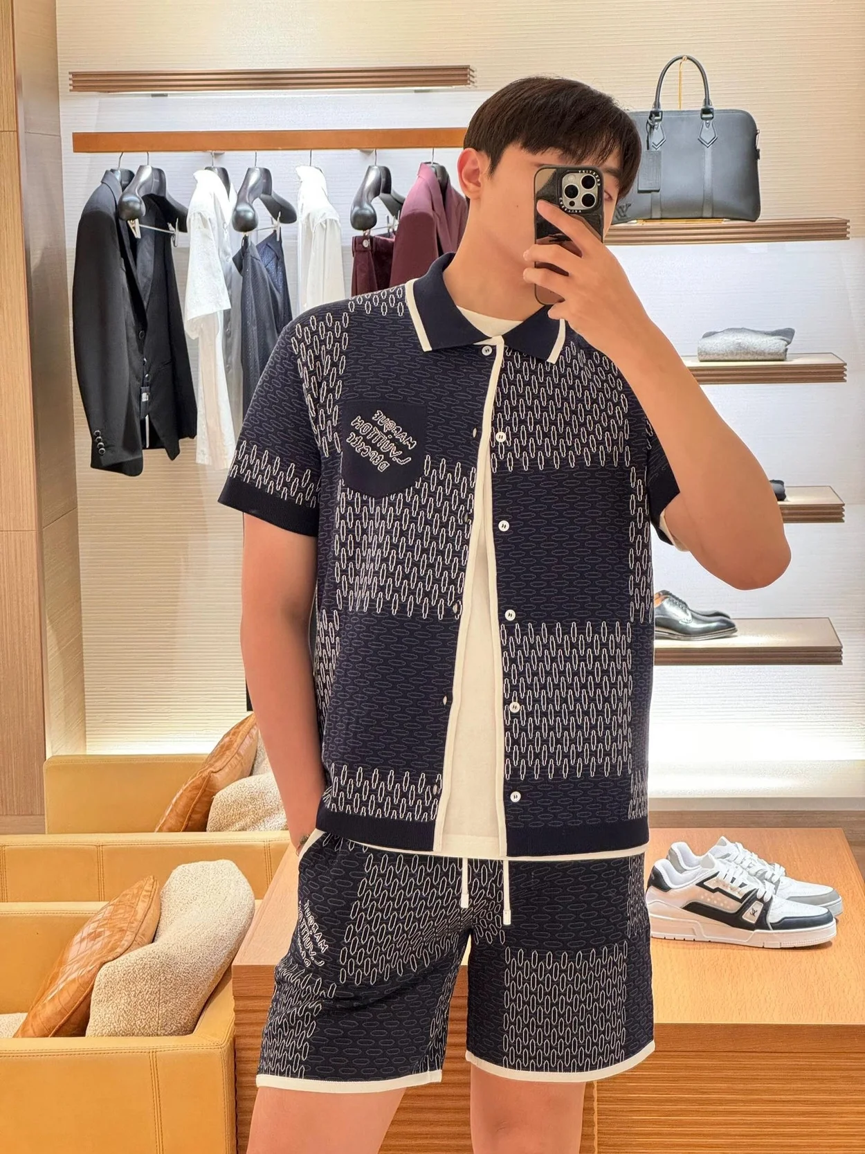 루이비통 다미에 자카드 쇼트 슬리브드 코튼 저지 쇼츠 1AFXS1