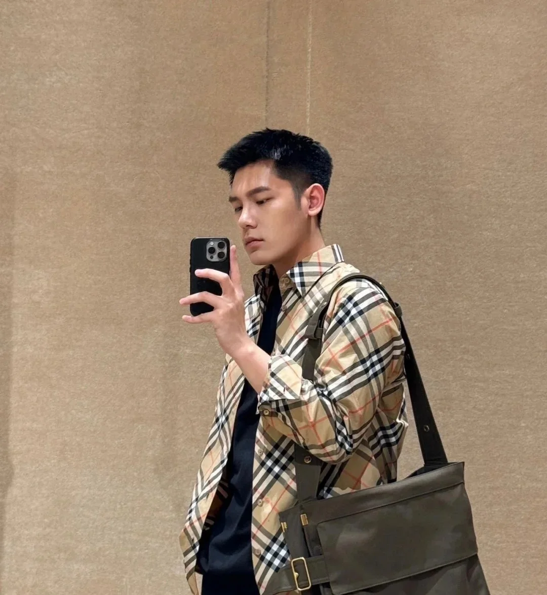 버버리 슬림 핏 체크 코튼 셔츠