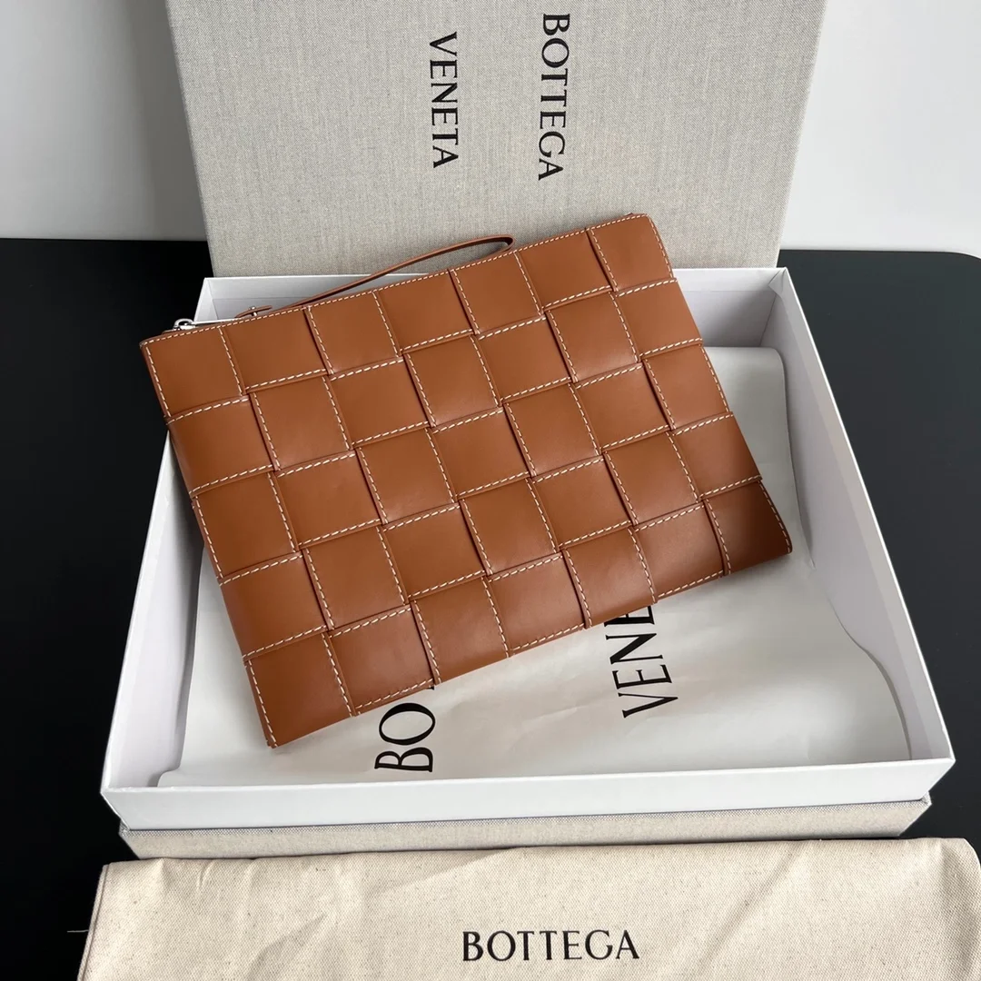 보테가 베네타 라지 카세트 파우치 (2color)