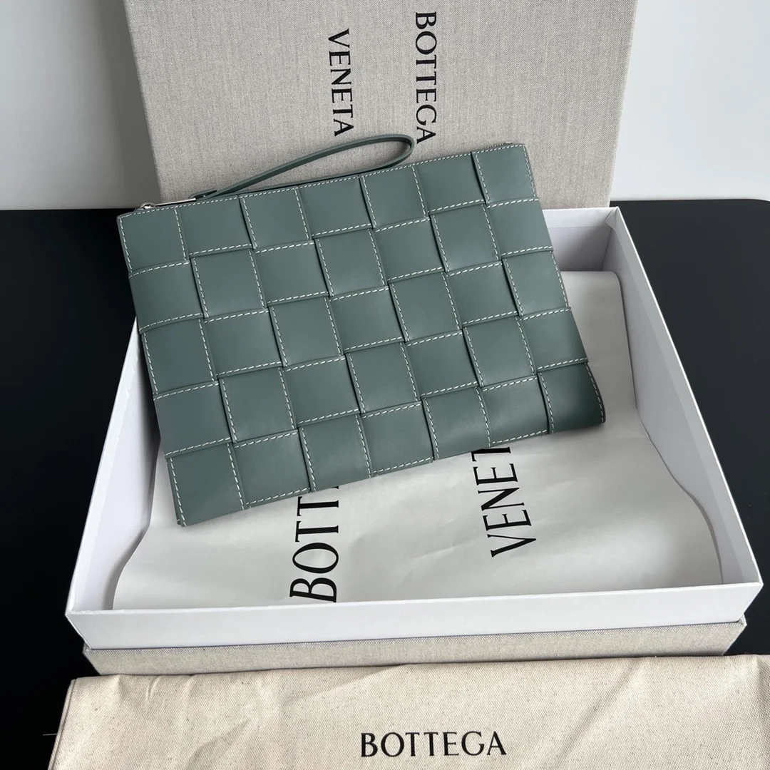 보테가 베네타 라지 카세트 파우치 (2color)