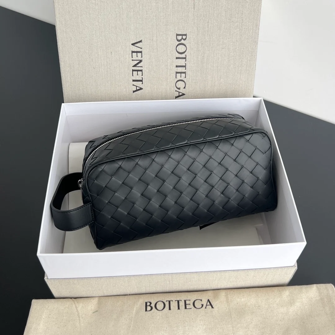 보테가 베네타 인트레치아토 여행용 파우치 (3color)