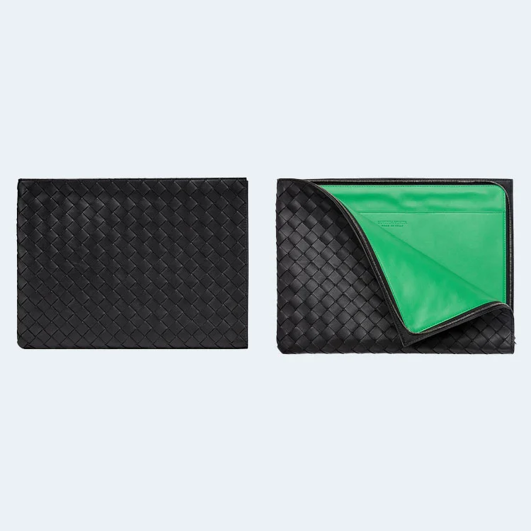 보테가 베네타 인트레치아토 투톤 하프 지퍼 파우치