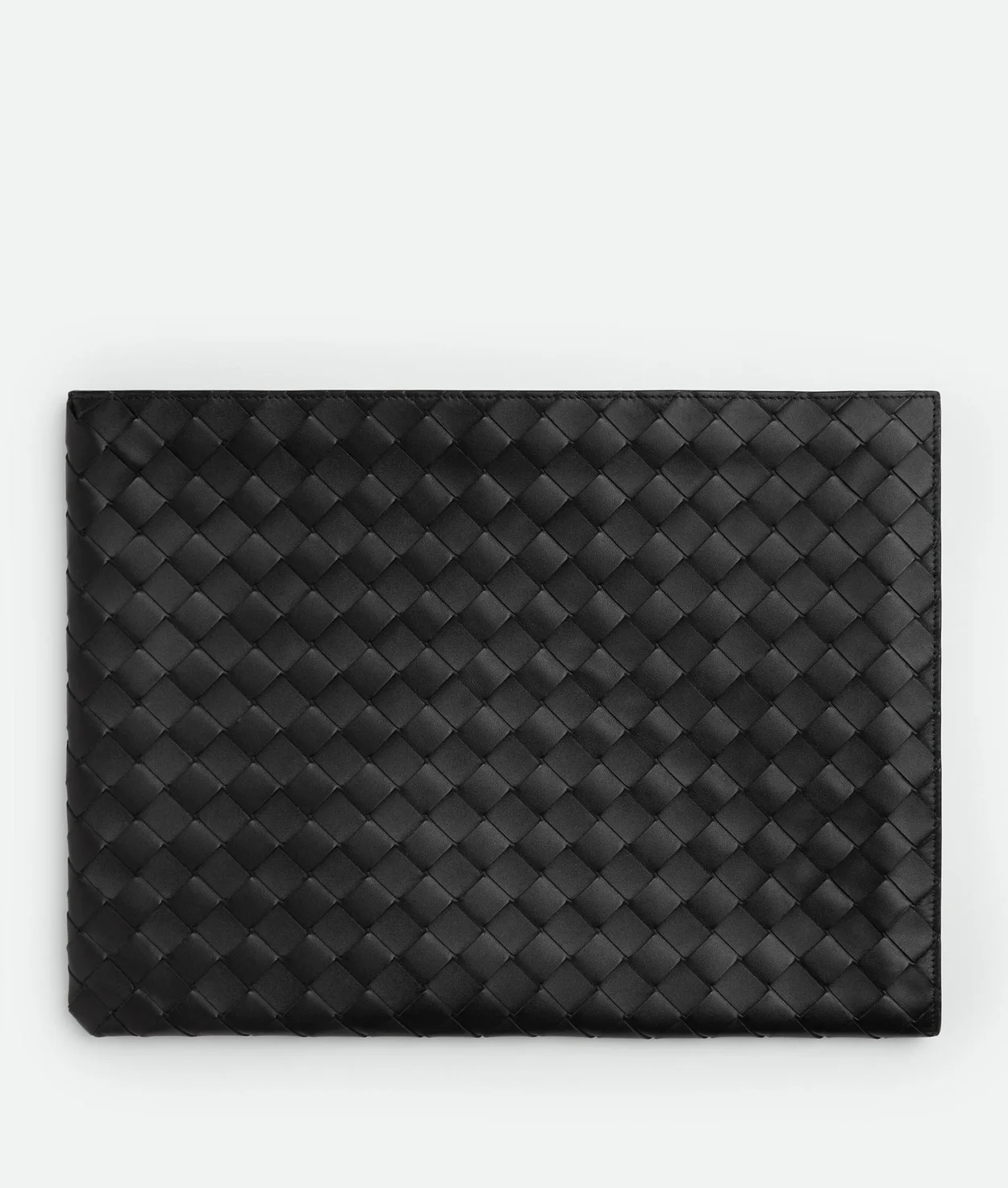 보테가 베네타 인트레치아토 투톤 하프 지퍼 파우치