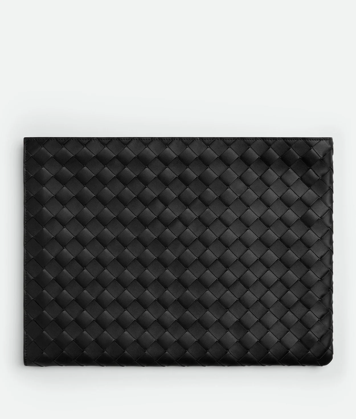 보테가 베네타 인트레치아토 투톤 하프 지퍼 파우치