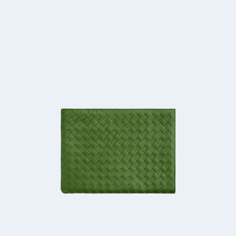 보테가 베네타 하프 지퍼 파우치 아보카도