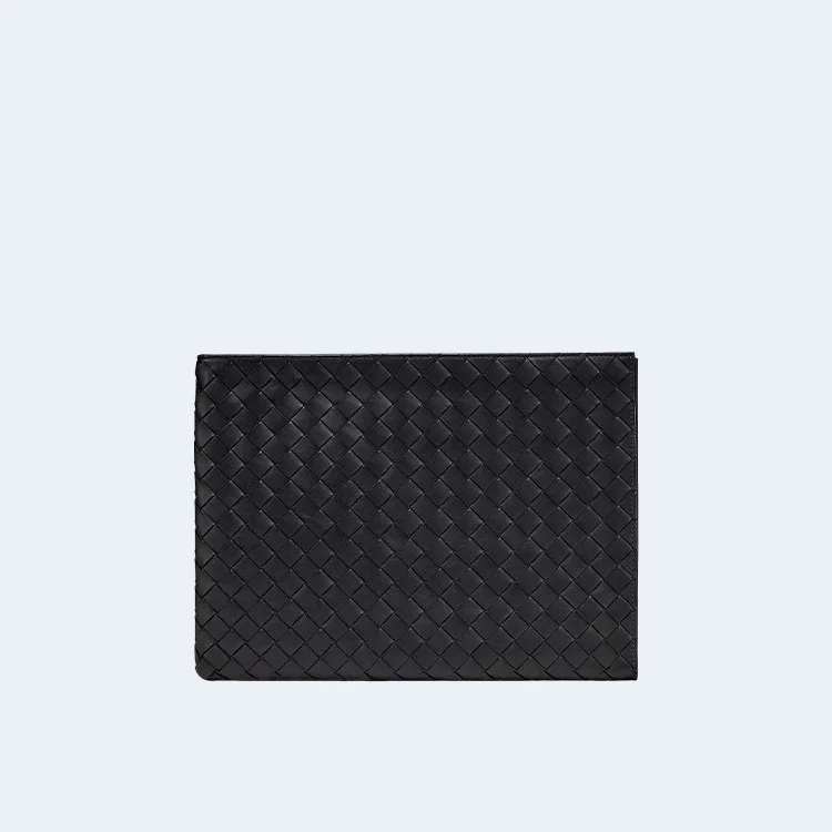 보테가 베네타 인트레치아토 하프지퍼 파우치