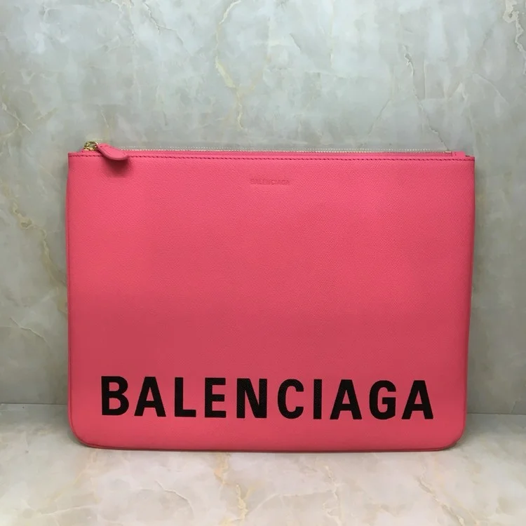 발렌시아가 클러치