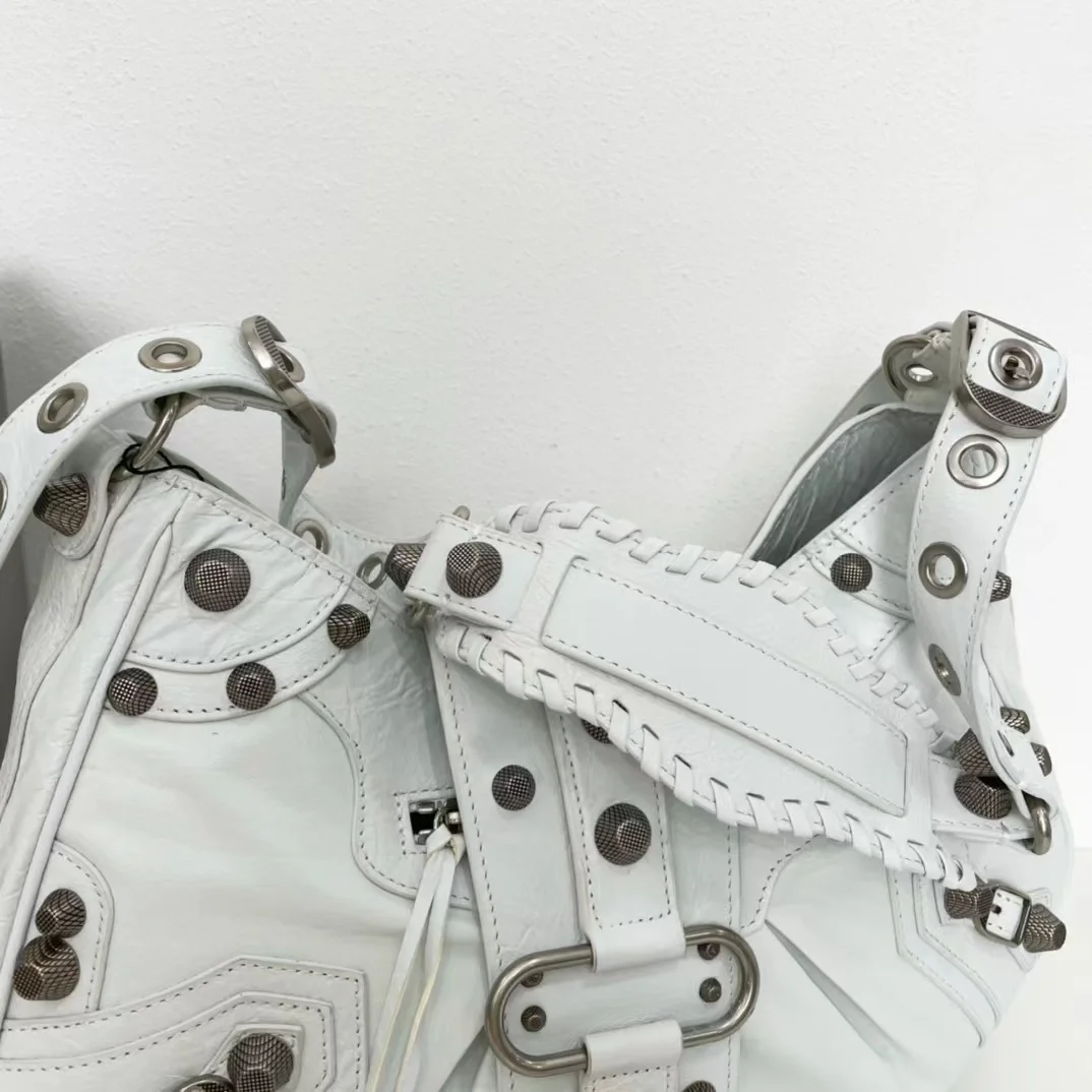 발렌시아가 미디엄 르 카골 핸드백 화이트