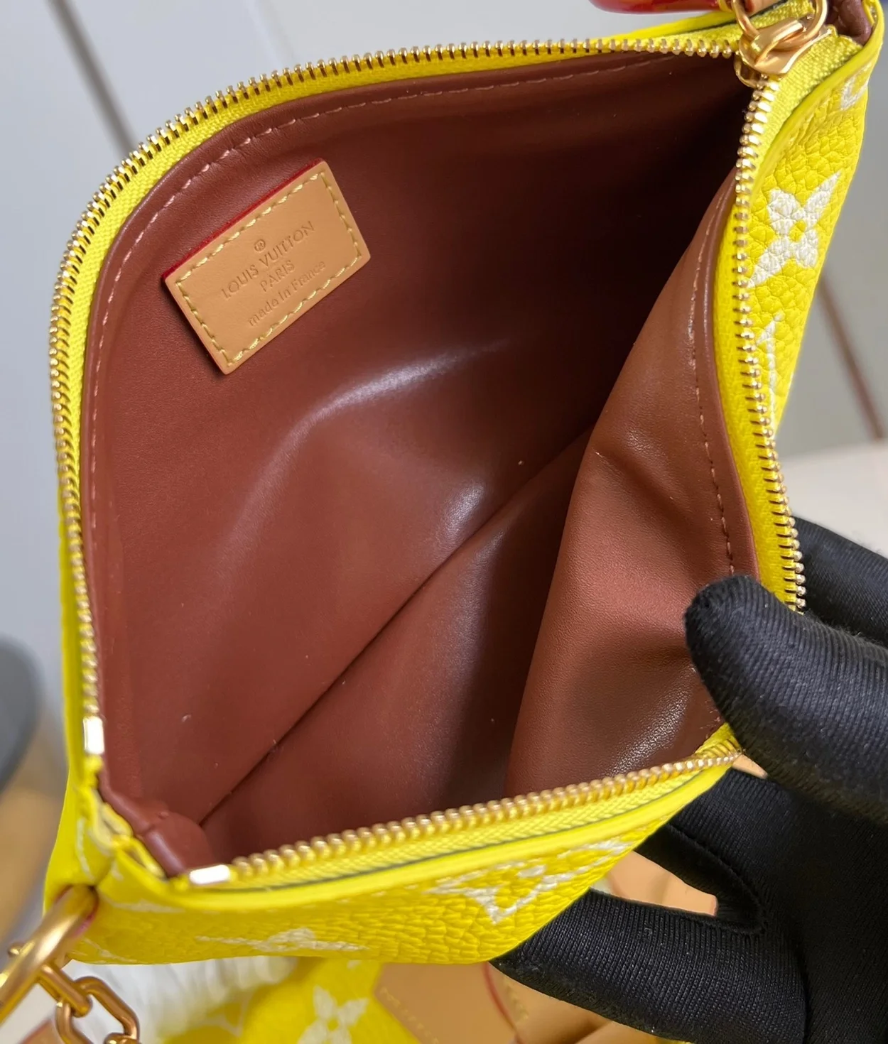 루이비통 스피디 P9 반둘리에 40 M24419