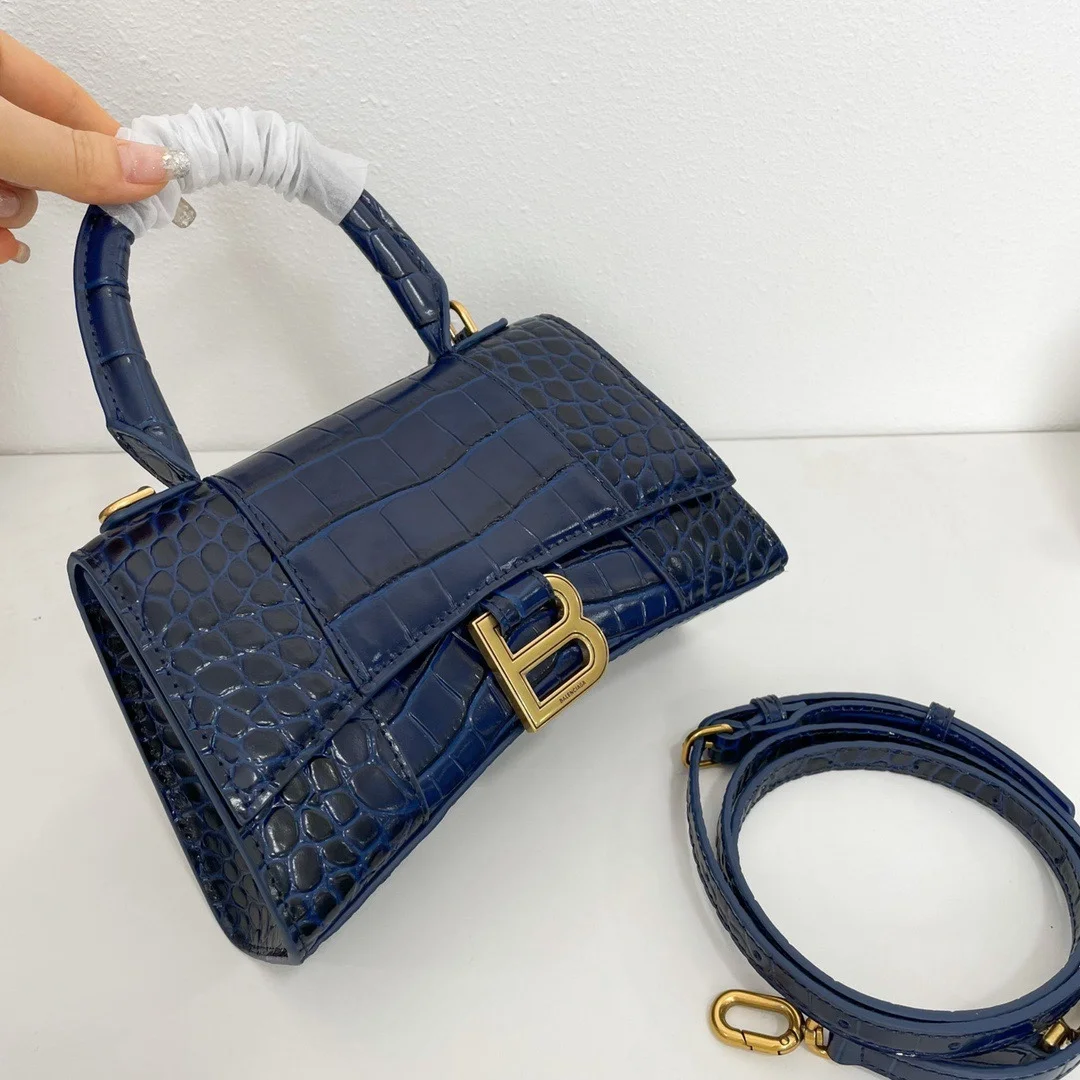 발렌시아가 아워글래스 샤이니 크로커다일