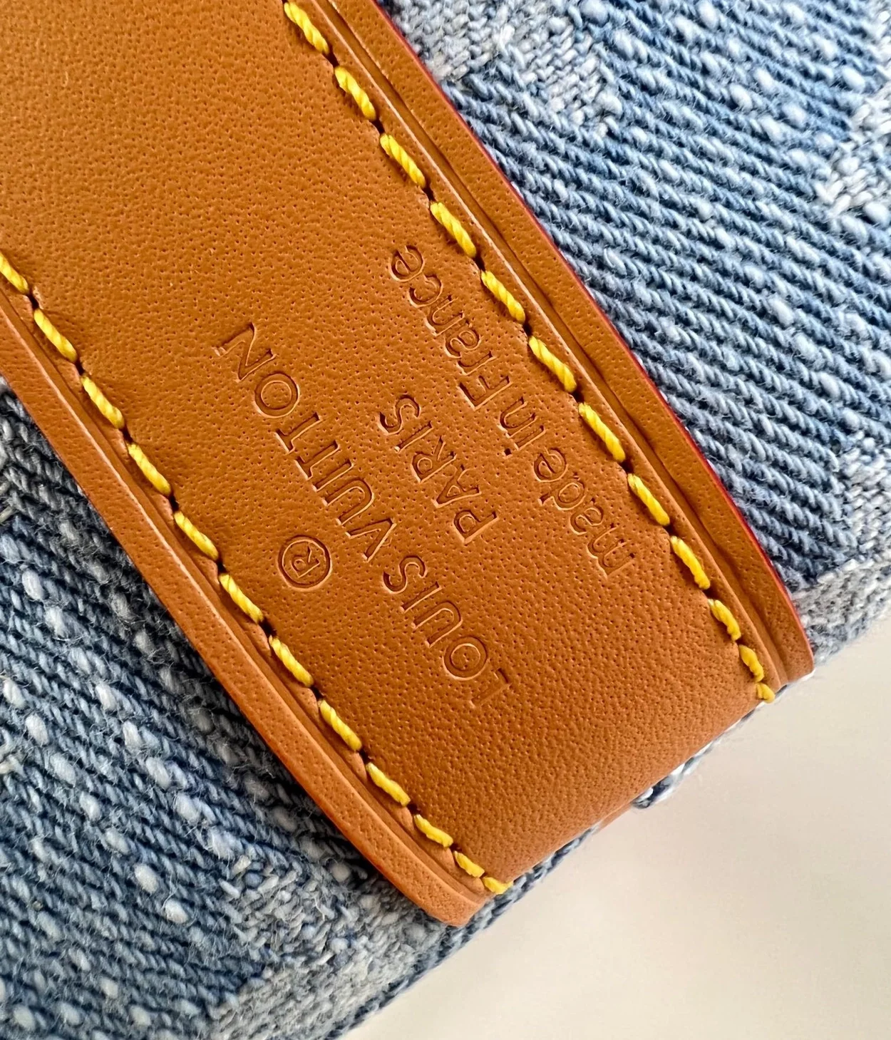 루이비통 키폴 반둘리에 45 M25334