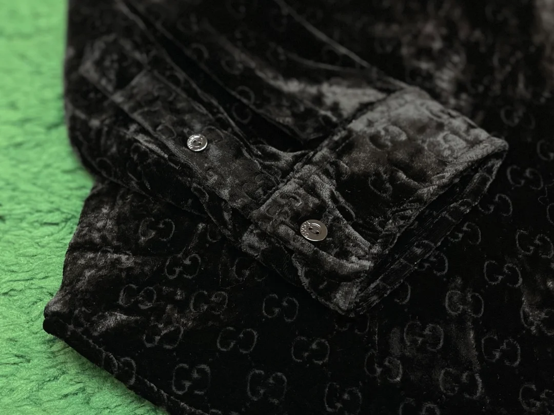 구찌 GG 벨벳 오버사이즈 셔츠