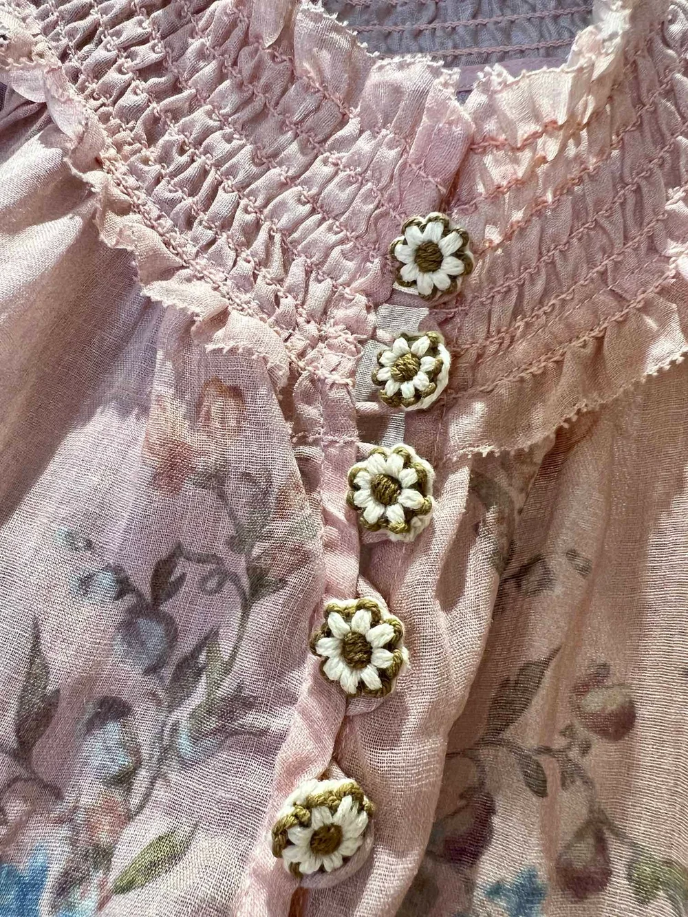 짐머만 플로럴 셔링 라미 블라우스