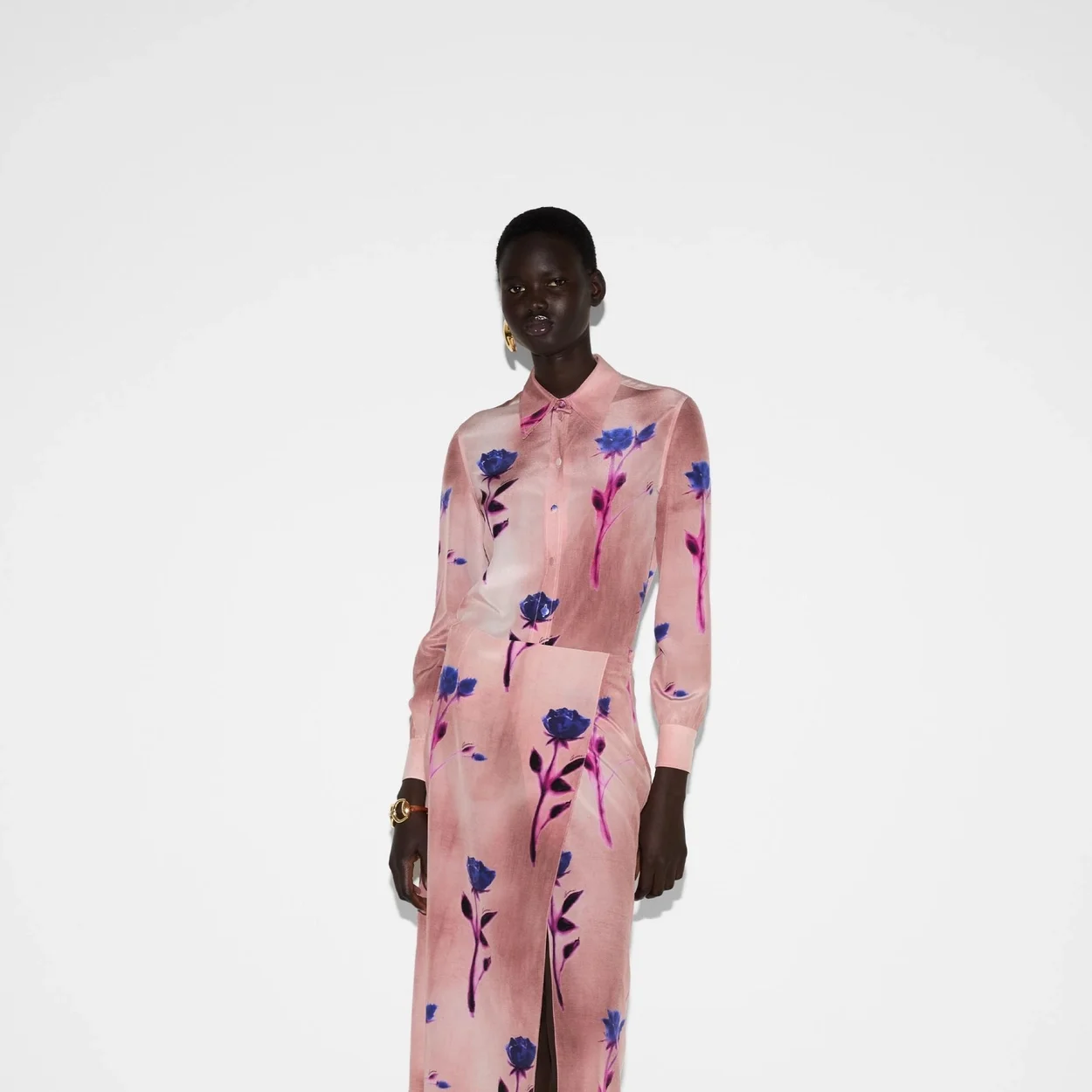 구찌 플로럴 프린트 크레프 드 신 셔츠