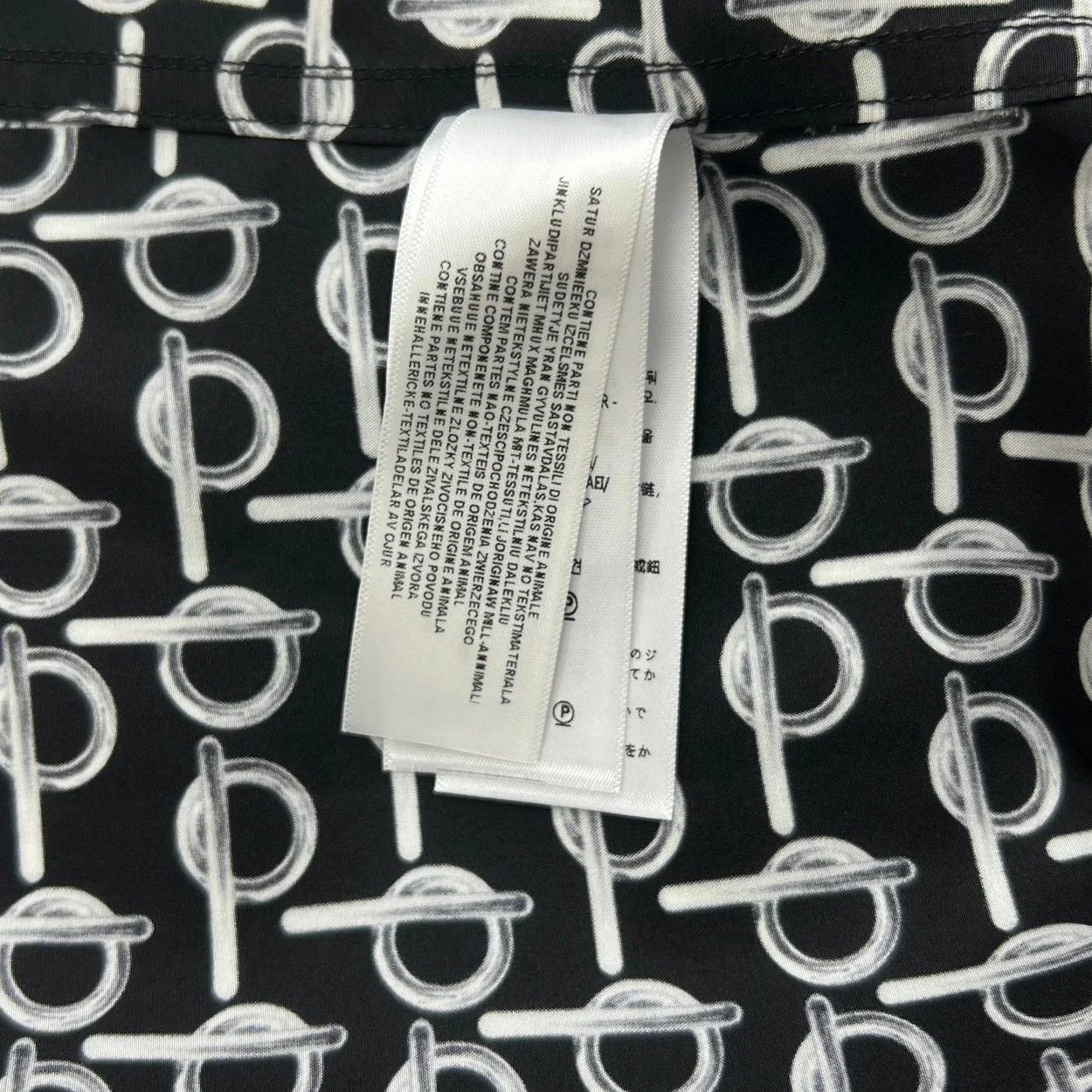 버버리 B 실크 셔츠 실버 블랙