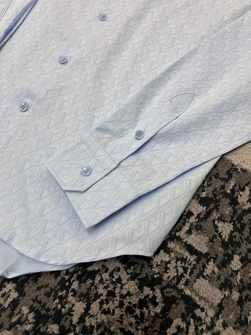 루이비통 롱 슬리브드 코튼 셔츠 블루 1AFJX6