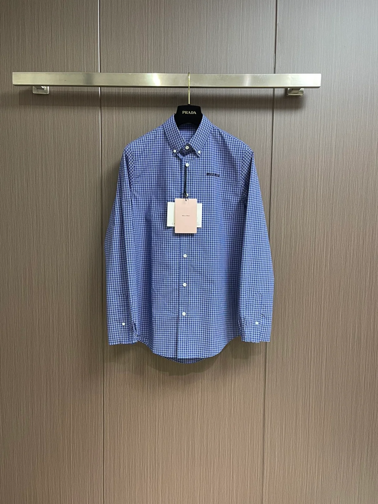 미우미우 체크 셔츠 사파이어 블루