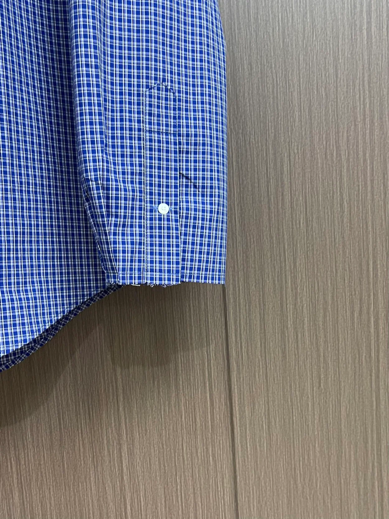 미우미우 체크 셔츠 사파이어 블루