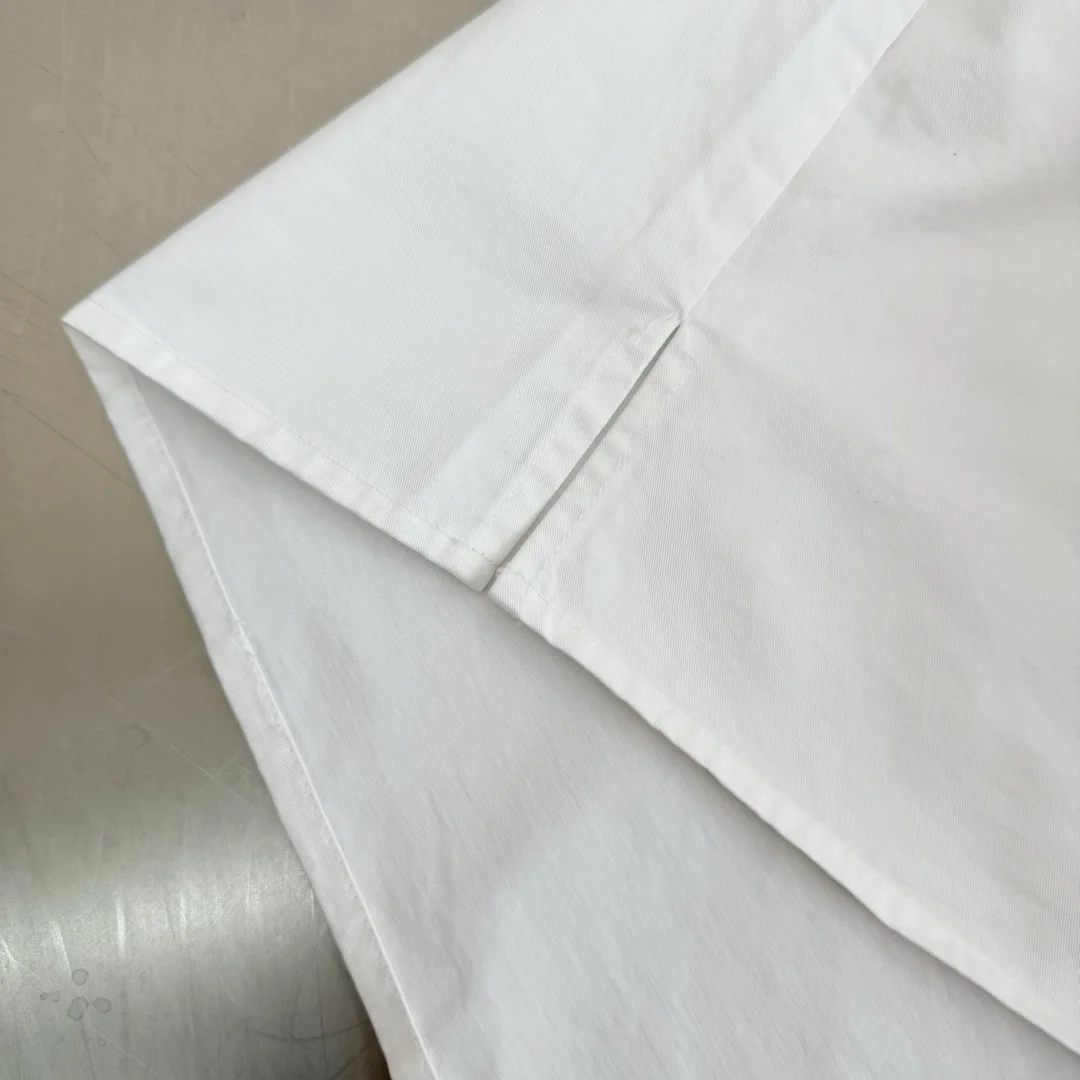 루이비통 오픈 칼라 숏 슬리브 코튼 셔츠 1AFJDJ