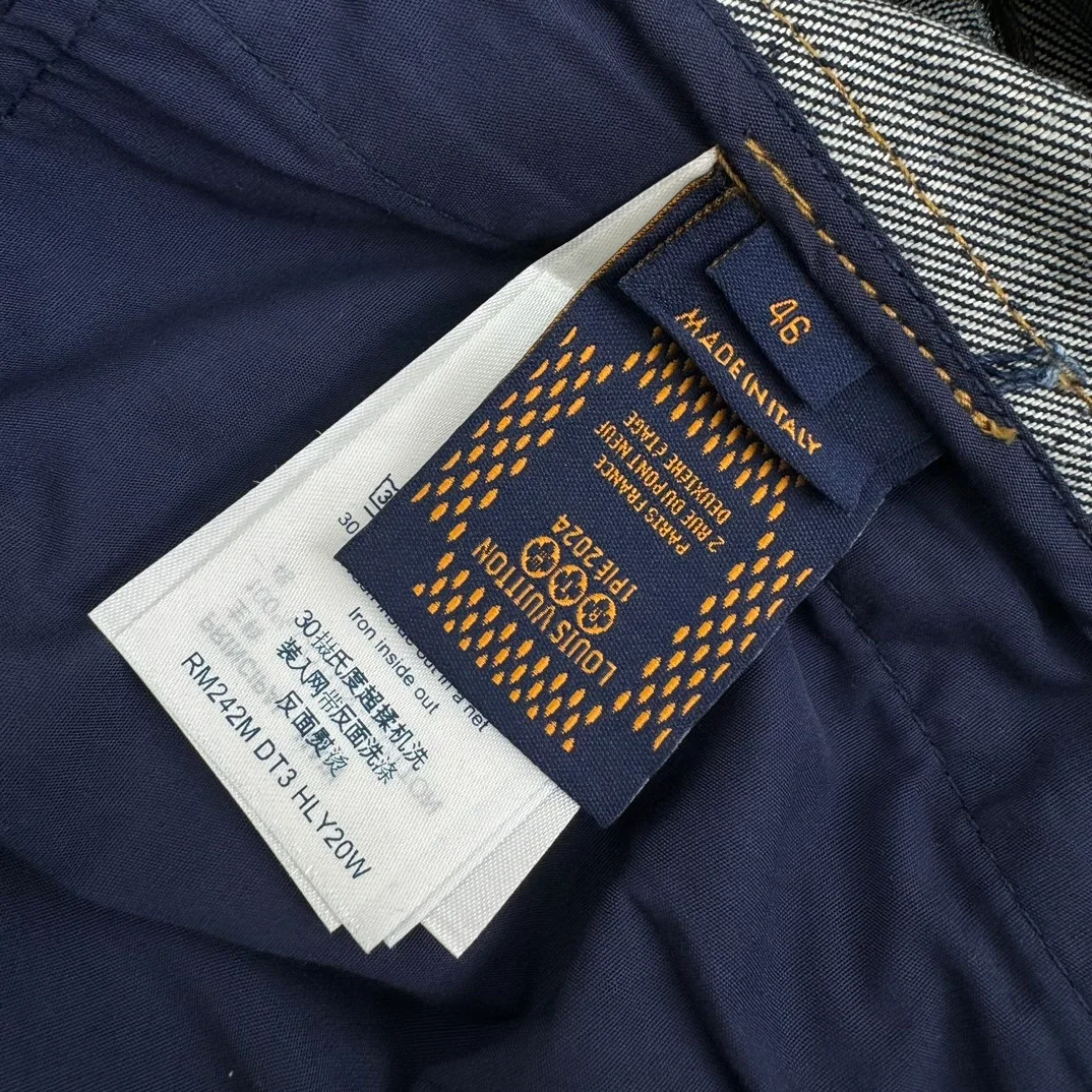 루이비통 엠브로이더드 데님 오버셔츠 1AFHVF