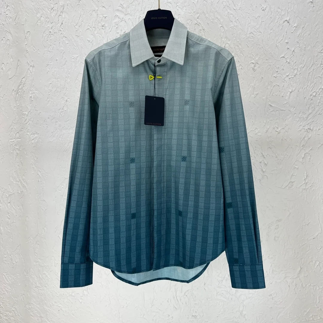 루이비통 다미에 스트라이프 롱 슬리브 셔츠 1AA4W4
