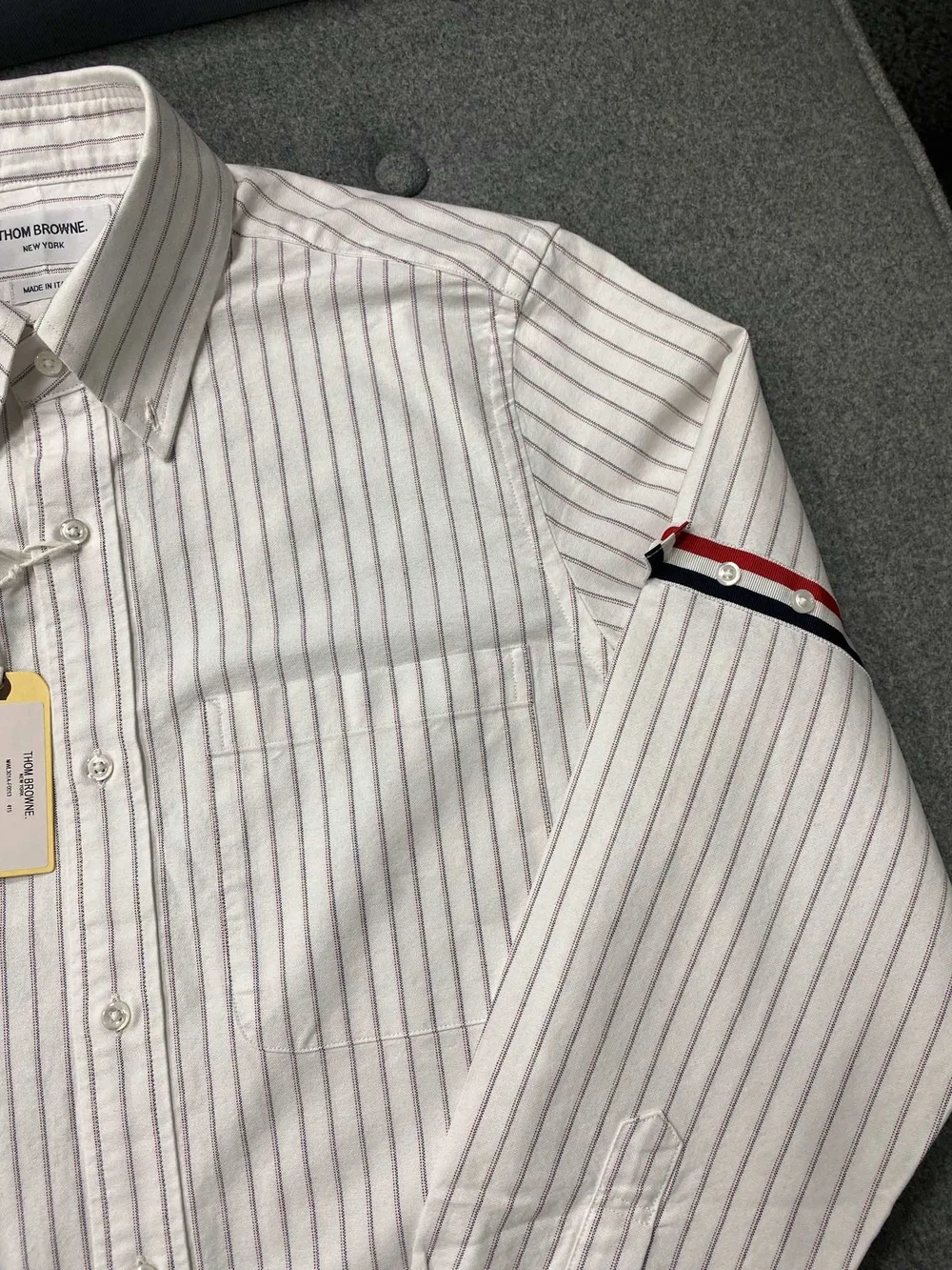 톰브라운 섀도우 핀스트라이프 옥스포드 암밴드 롱 슬리브 셔츠