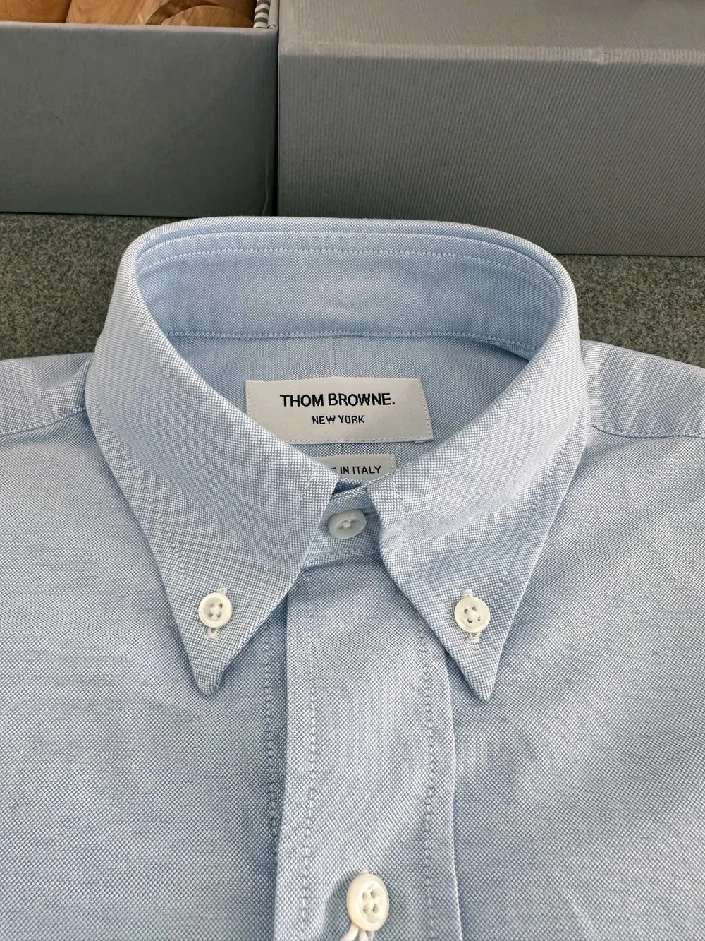 톰브라운 라이트 블루 옥스포드 그로그랭 암밴드 셔츠