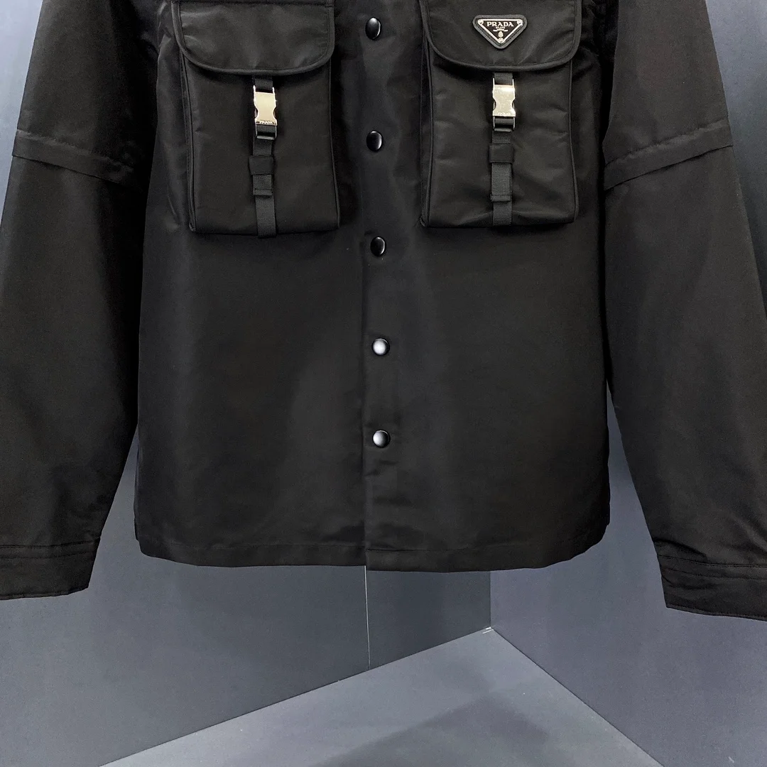 프라다 리나일론 셔츠 블랙