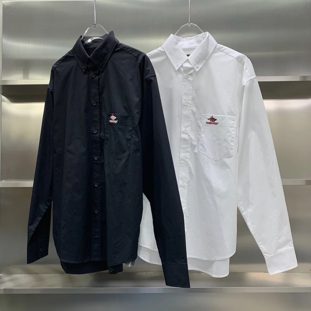 발렌시아가 백 로고 프린트 코튼 셔츠