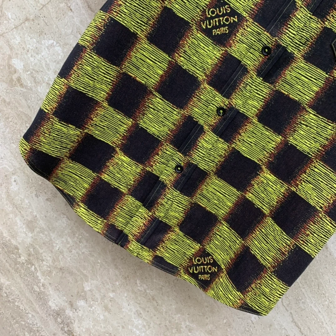 루이비통 쇼트 슬리브 다미에 울 셔츠 1AFAW9