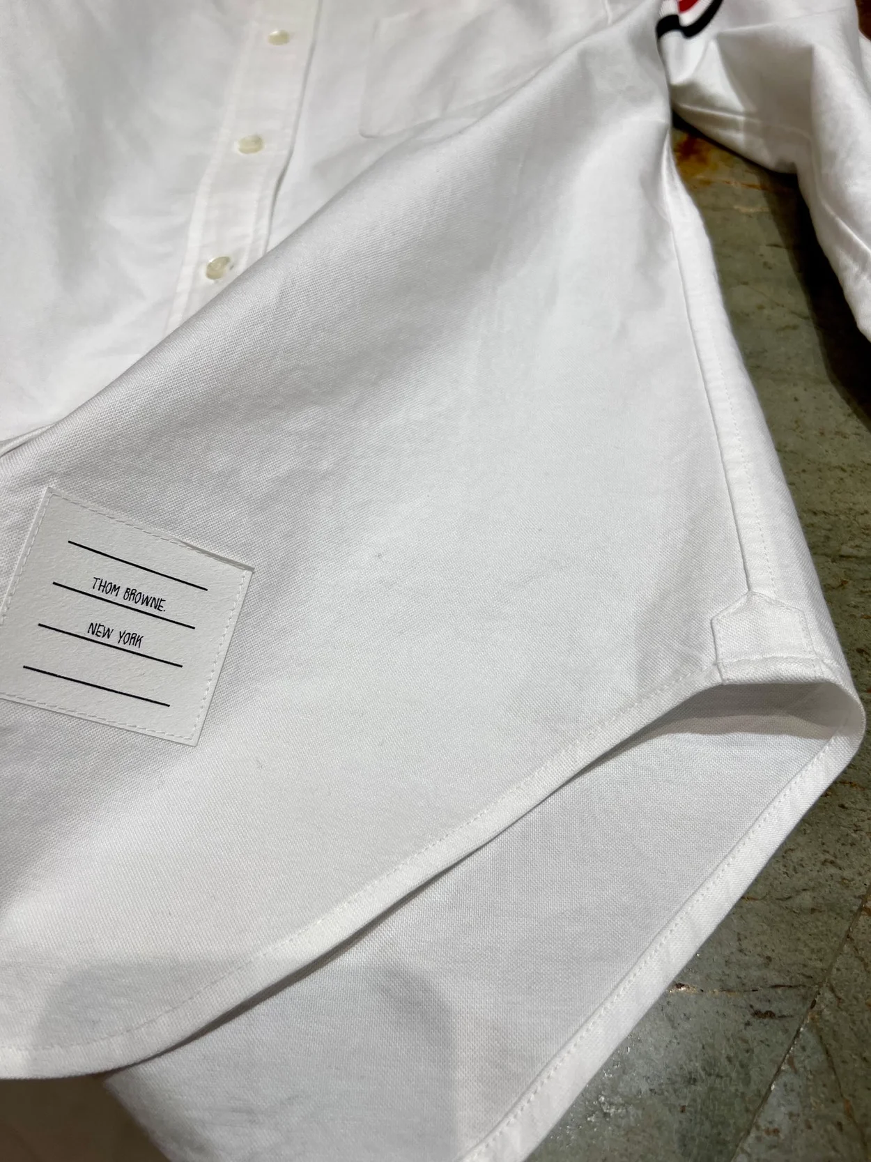 톰브라운 화이트 코튼 옥스포드 암밴드 셔츠 드레스